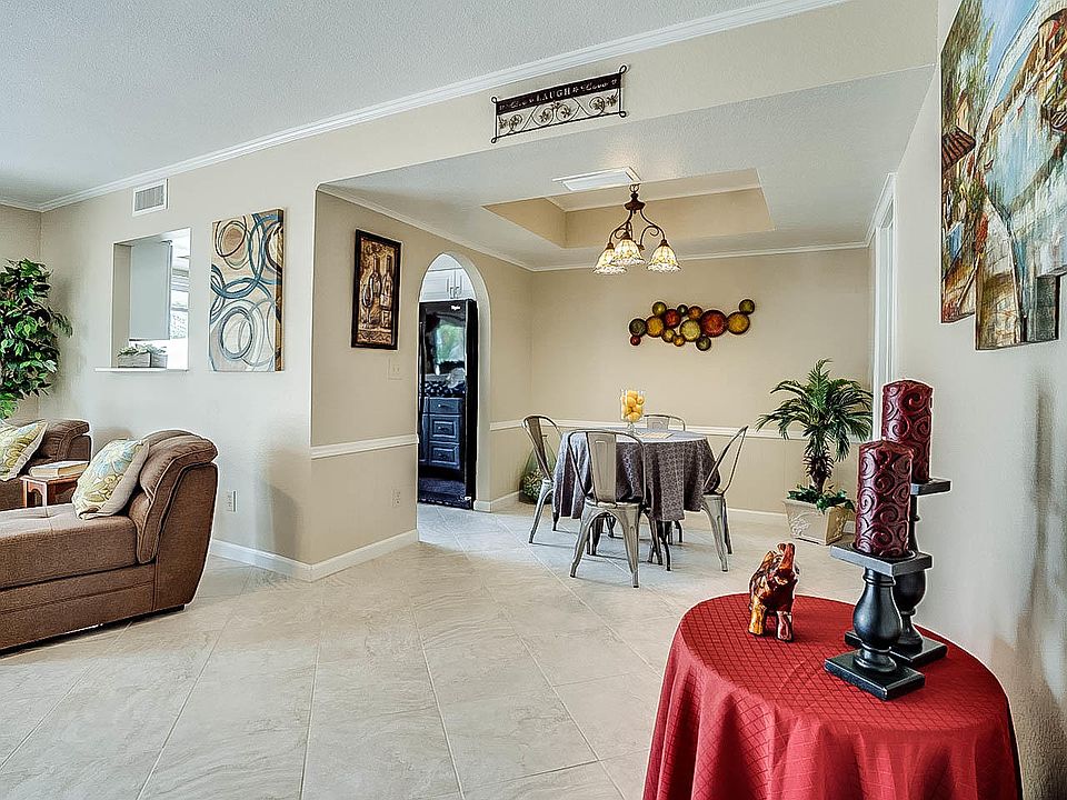 2nd image of 2525 E Villa Maria Dr