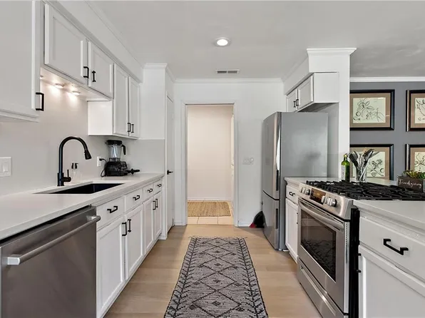 11202 Blossom Bell Dr, Austin, TX 78758