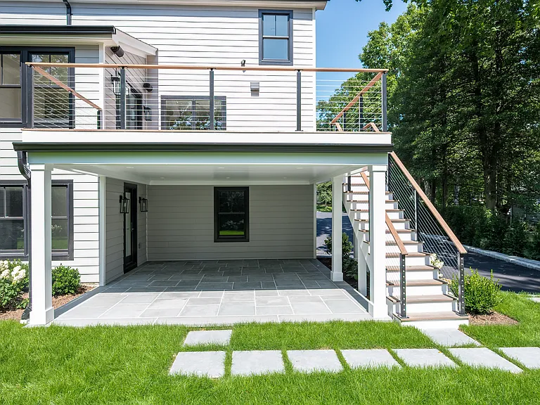 40 Hewlett Ln — Photo 40
