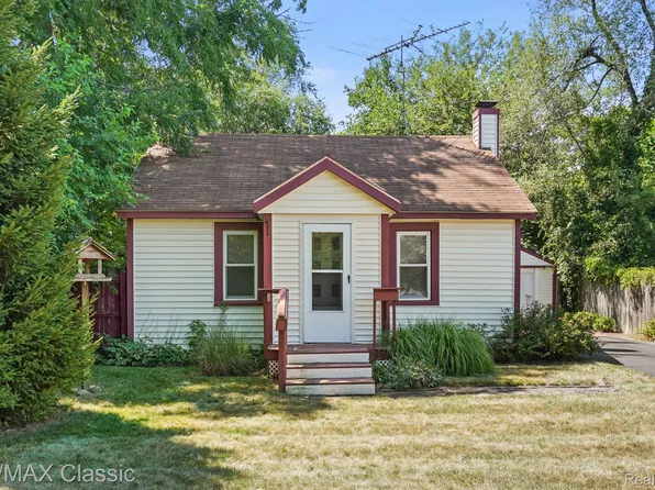 883 Jerome Ave, Ypsilanti, MI 48198
