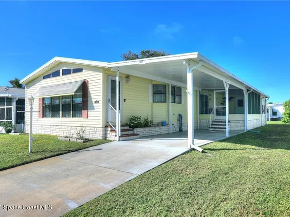 1207 Croton Dr, Barefoot Bay, FL 32976