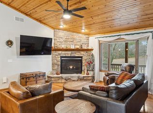 S2962 Coon Bluff Rd, Reedsburg, WI 53959