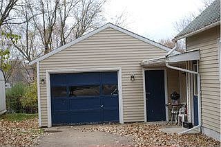 2nd image of 1417 N North Ave