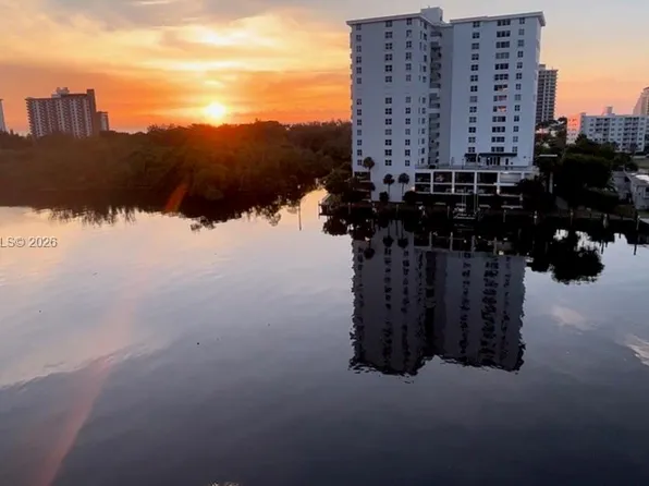 888 Intracoastal Dr, Fort Lauderdale, FL