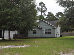 260 Shellbank Dr, Sneads Ferry, NC 28460