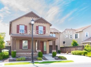 1030 S Jacobs Dr, Mountain House, CA 95391