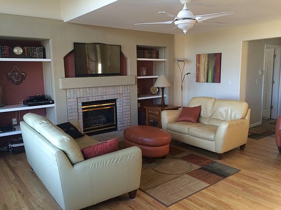 Family Room with mtn views