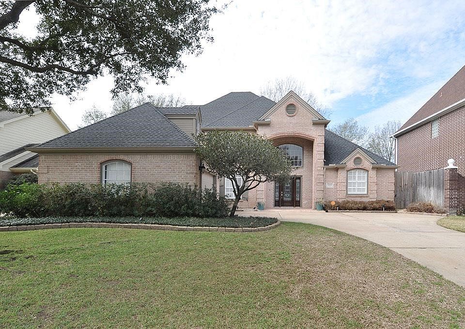1st image of 7915 Alamar Dr