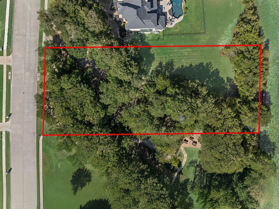 1st image of 133 Falcon Point Dr