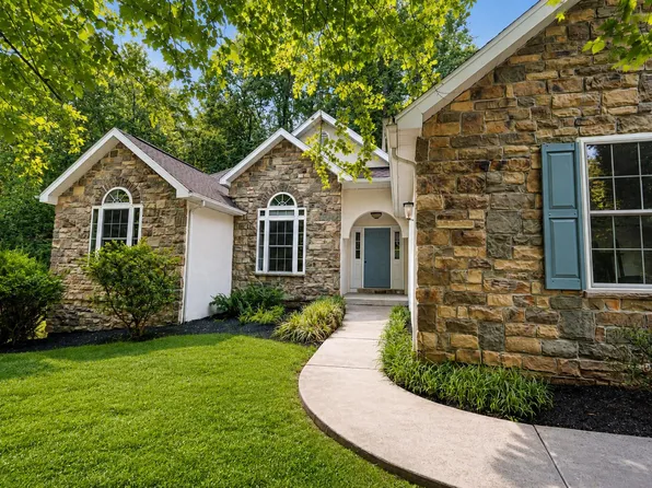 372 White Bear Rd, Birdsboro, PA 19508
