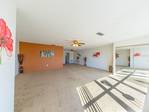 4th image of 5521 80th St N Unit 514