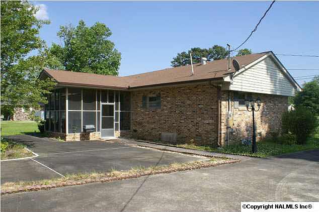 2nd image of 2446 Abernathy Cir S