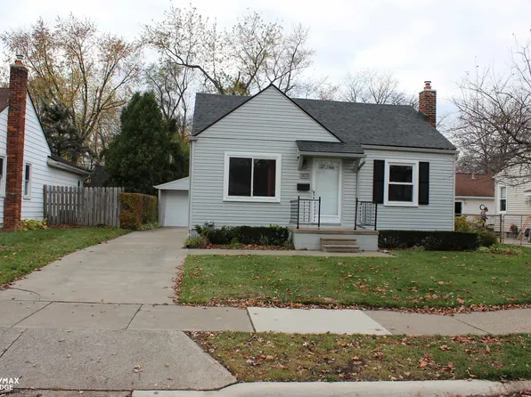 3875 Prairie Ave, Berkley, MI 48072