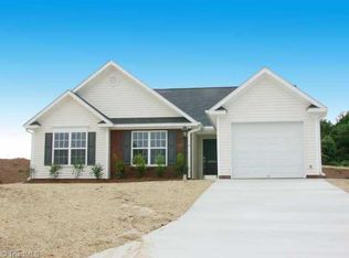5020 Teal Dr, Winston Salem, NC 27127