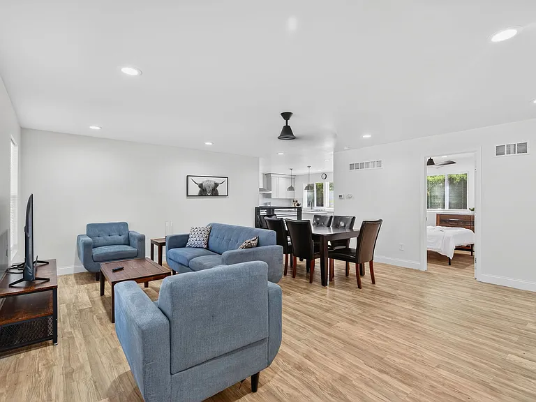 2358 Vorhof Dr — Photo 6