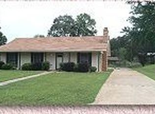 112 Holly St, Homer, LA 71040