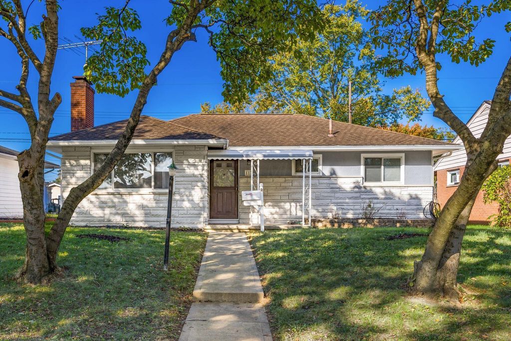 Real estate listing image