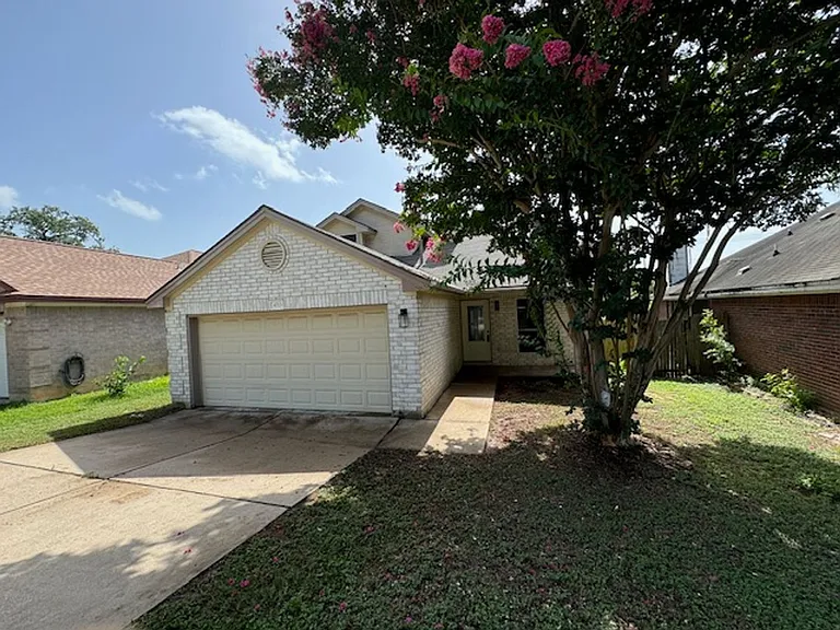 4713 Castleman Dr — Photo 25