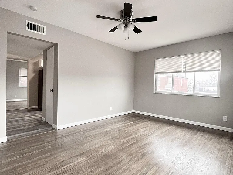 3608 Morganford Rd #4A — Photo 8