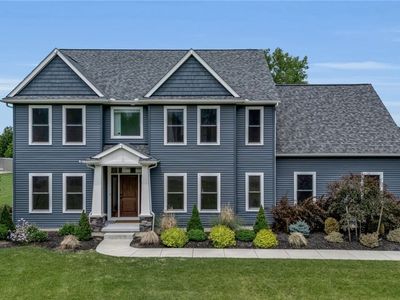 2240 Lapham Rd, East Aurora, NY, 14052