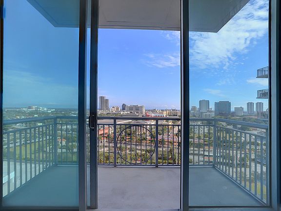5th image of 300 S Australian Ave Unit 1404