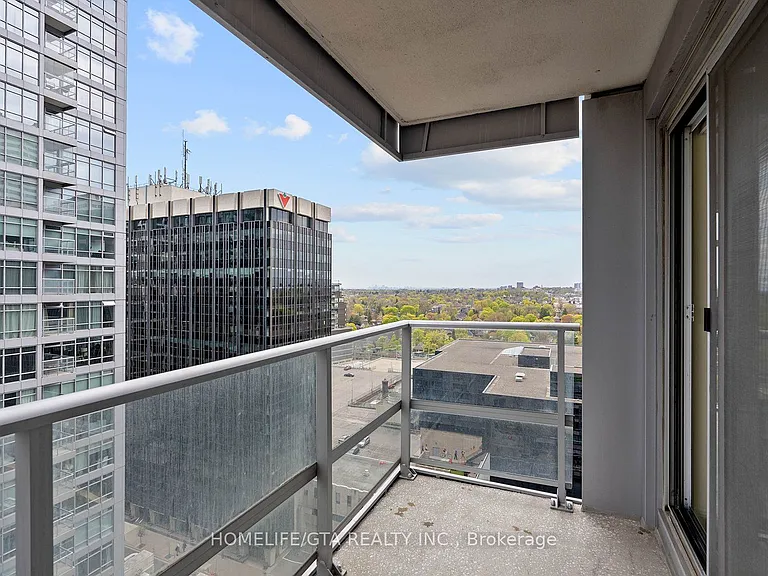 2191 Yonge St #1905 — Photo 29