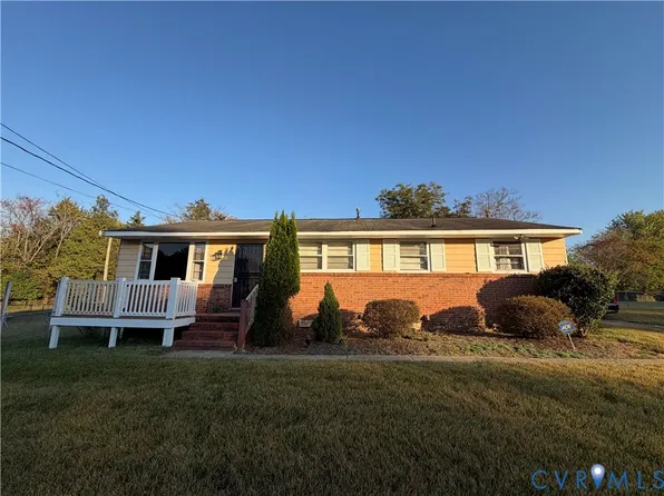 1504 Duke Dr, Petersburg, VA 23803