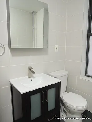 Rented by Bohemia Realty Group | media 28