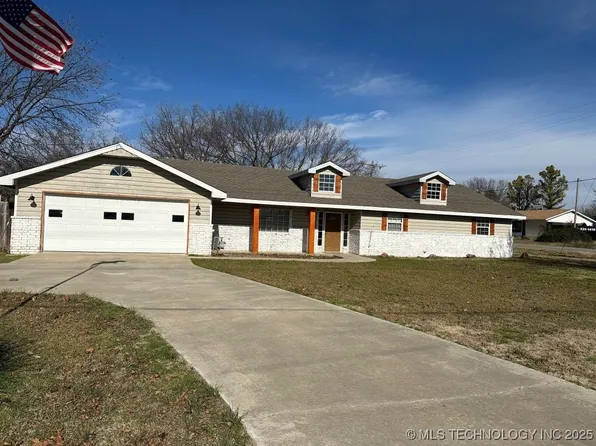 1400 W Tulsa Ave, Sulphur, OK 73086