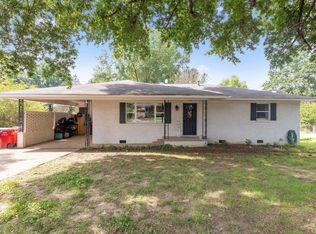 1300 Holloway St, Morrilton, AR 72110