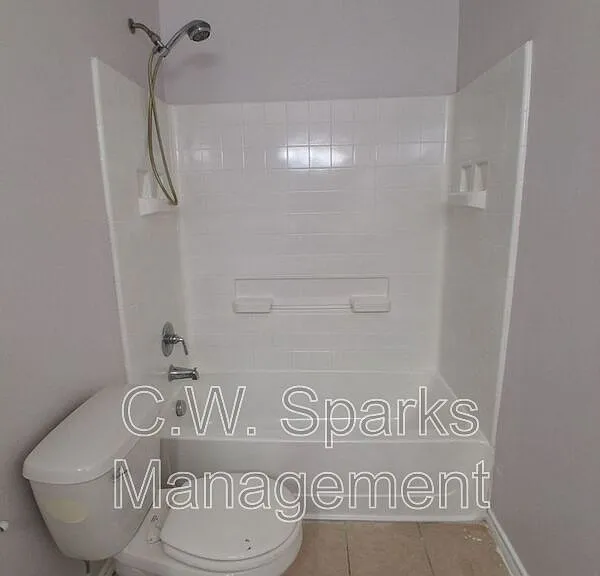 13651 Biggs St — Photo 16