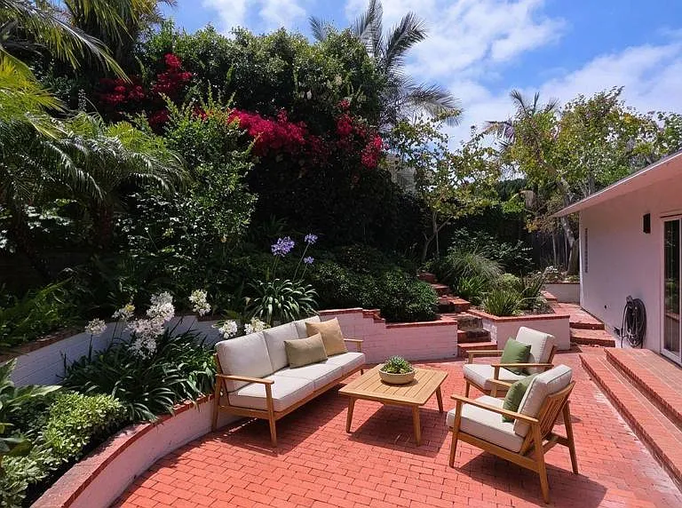 7920 Avenida Alamar — Photo 34