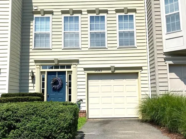 17343 Leaside Ter, Round Hill, VA 20141