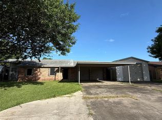 4406 Mallard Dr, Baytown, TX 77523