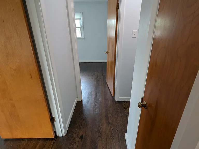 10205 Dandridge Dr — Photo 9