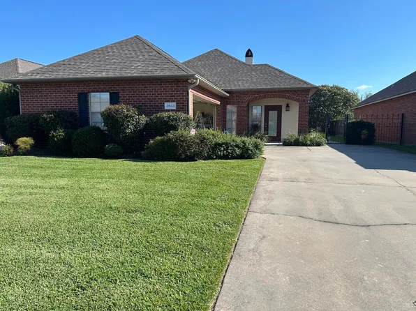 2823 S Locke Point, Lake Charles, LA 70605