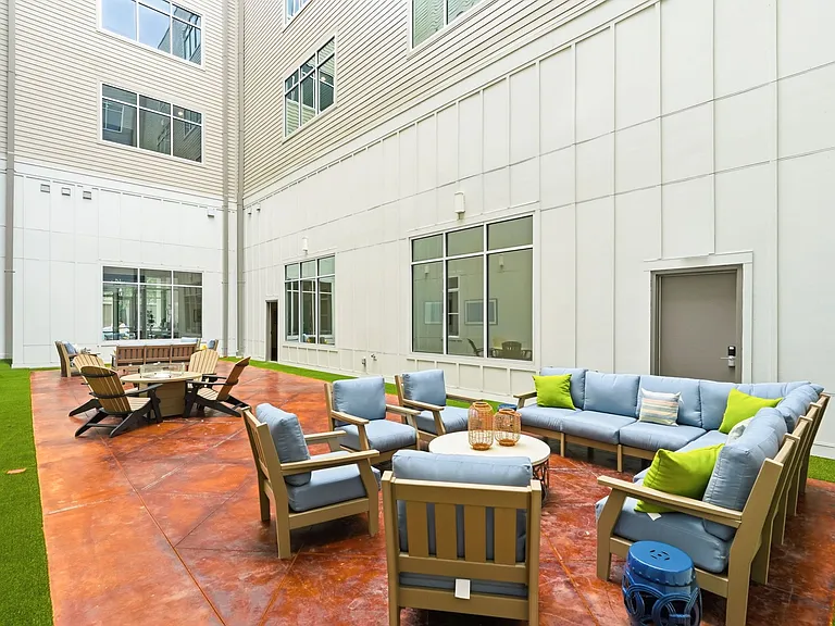 Neel's Lofts — Photo 21