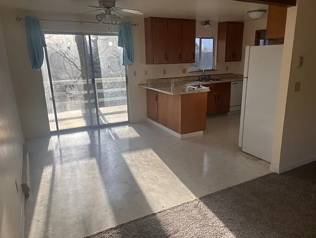 325 Alder St — Photo 8