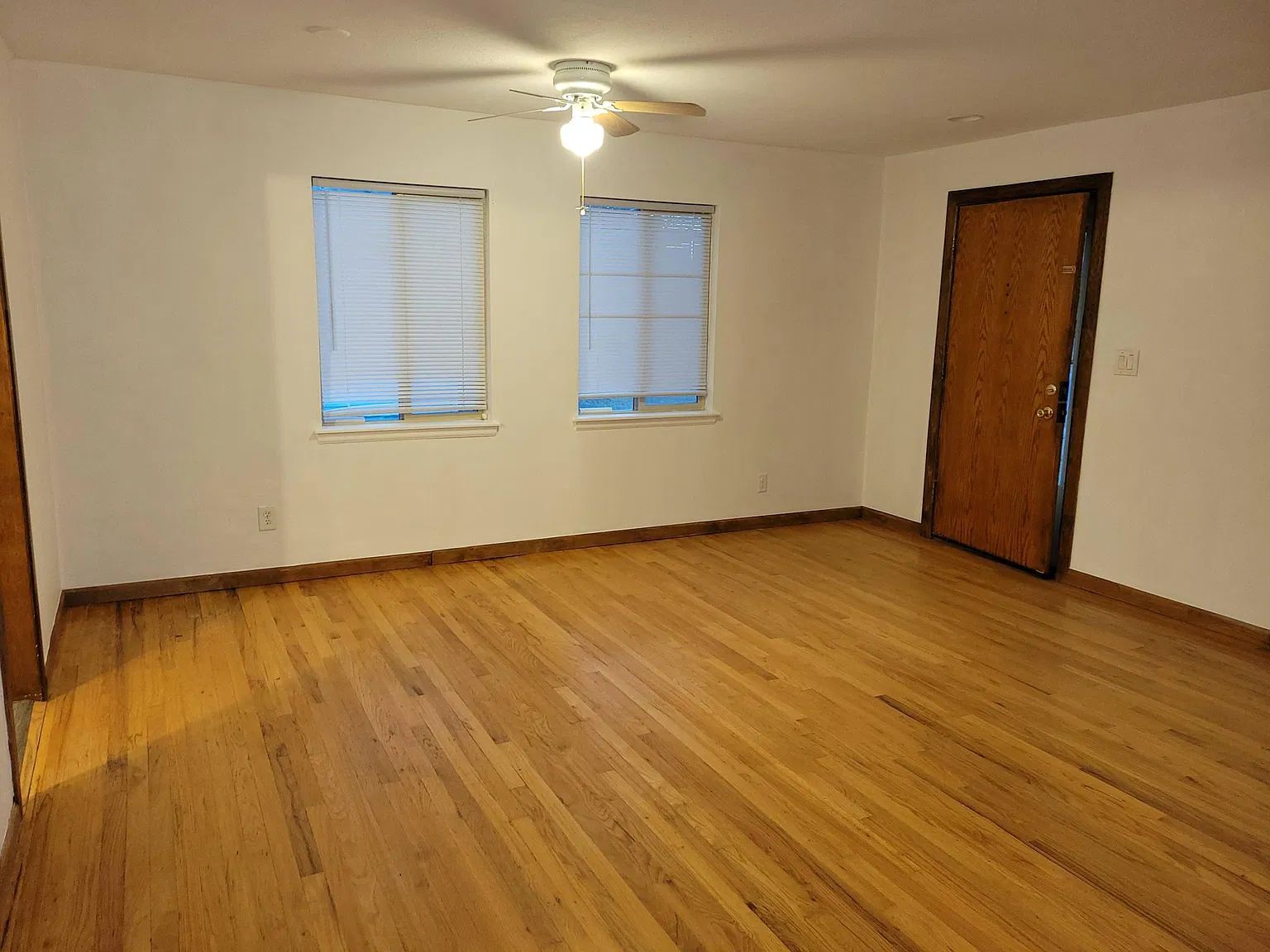4 bed, 1650 sqft, $2,950 — Photo 3