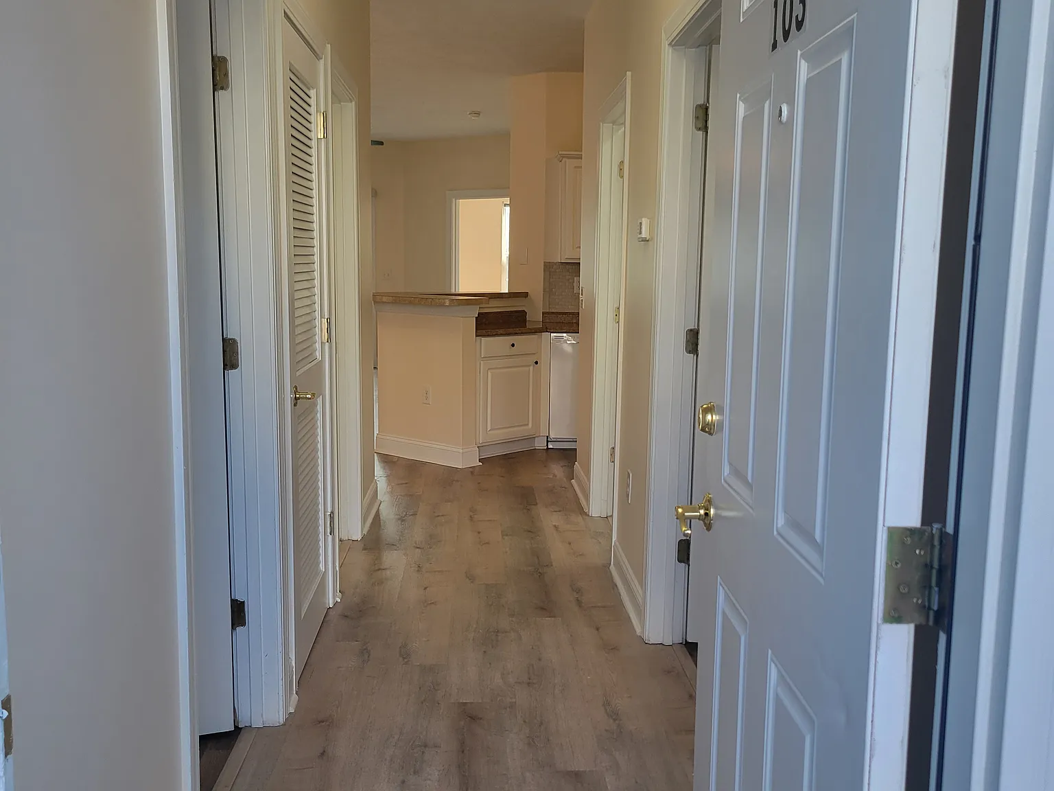 3 bed, 1328 sqft, $1,700 — Photo 1