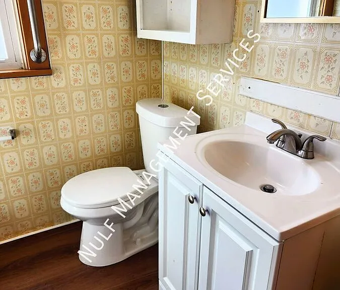 922 Hober Ave #2 — Photo 3