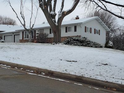 806 10th Avenue, New Glarus, WI, 53574