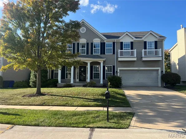 284 Greenshire Ln, Dardenne Prairie, MO 63368