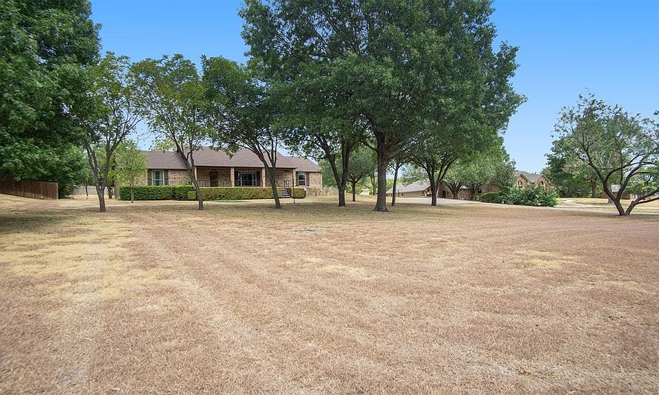 208 Paint Pony Trl N, Fort Worth, TX 76108 MLS 20136102 Zillow