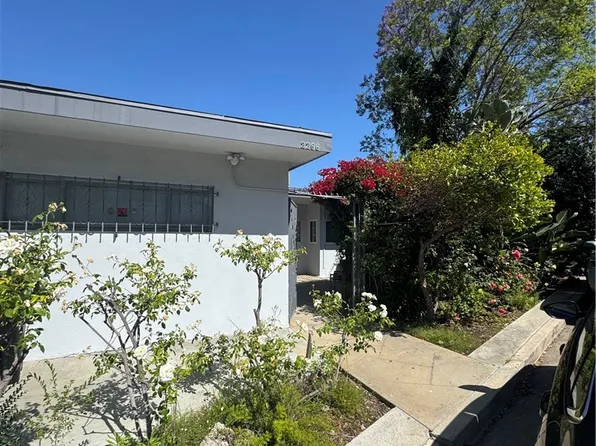 2266 Ronda Vista Dr, Los Angeles, CA 90027