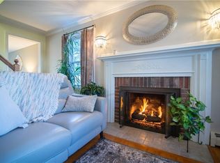 38 Centennial Ave, Barrington, RI 02806