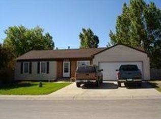 817 Wagon Trail St, Gillette, WY 82718