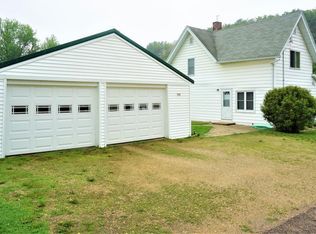 133 Oak Ave, Plum City, WI 54761