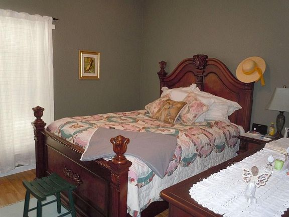 4th image of 2105 Saint Michaels Dr #108