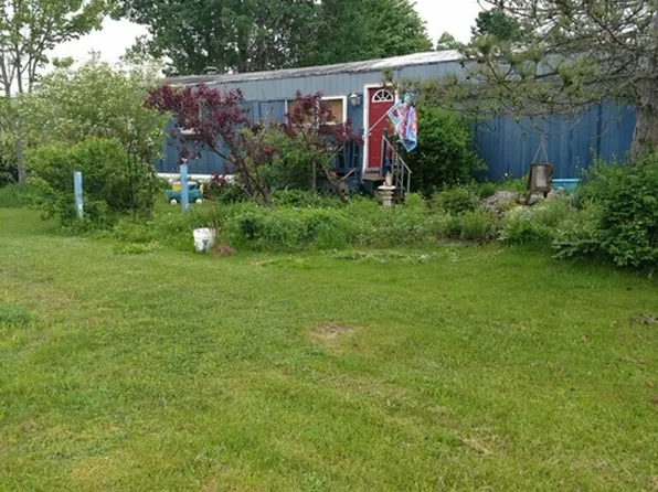 12 Avenue E, Mechanicville, NY 12118